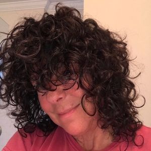 Meet your Posher, Donna